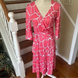 NWT Patty Boutik Pink and White Faux wrap 3/4 sleeve Size L Travel Casual Midi